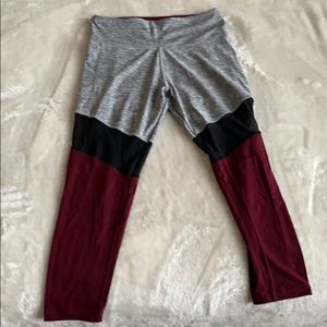 Victoria’s Secret PINK ultimate leggings